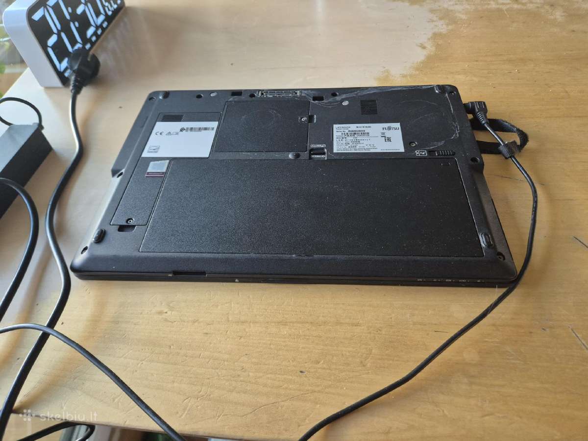 Fujitsu lifebook u749 - nuotraukos Nr. 4