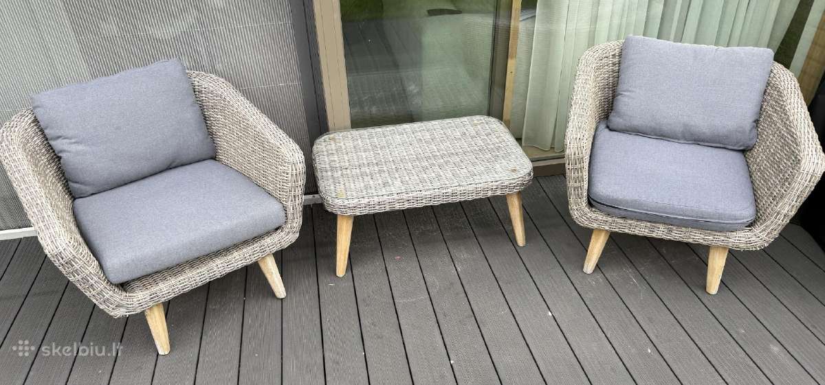 Lauko baldų komplektas: 2 foteliai + staliukas