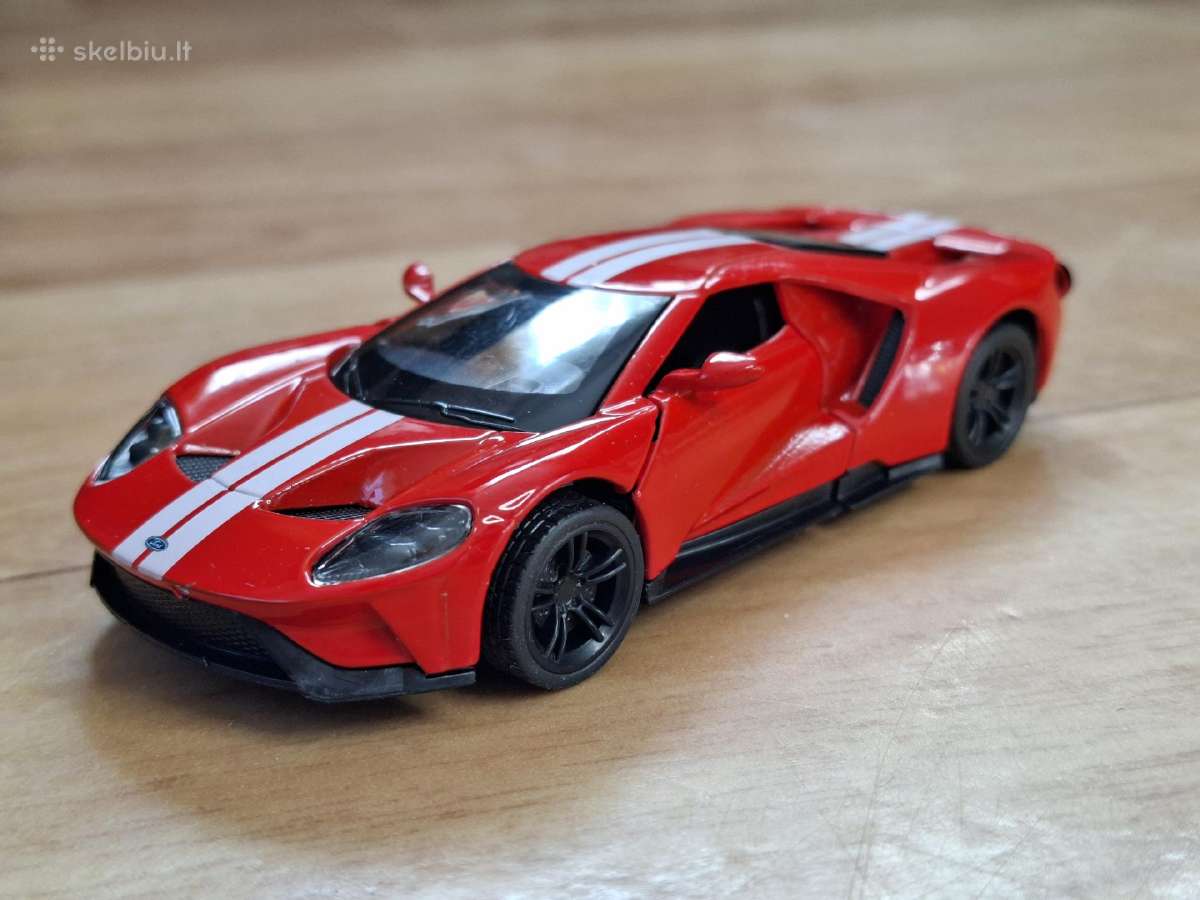 1:43 Ford GT