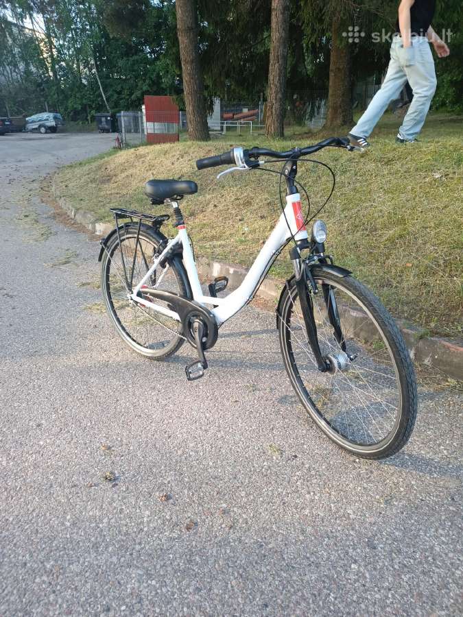 Moteriškas dviratis,iš Vokietijos.