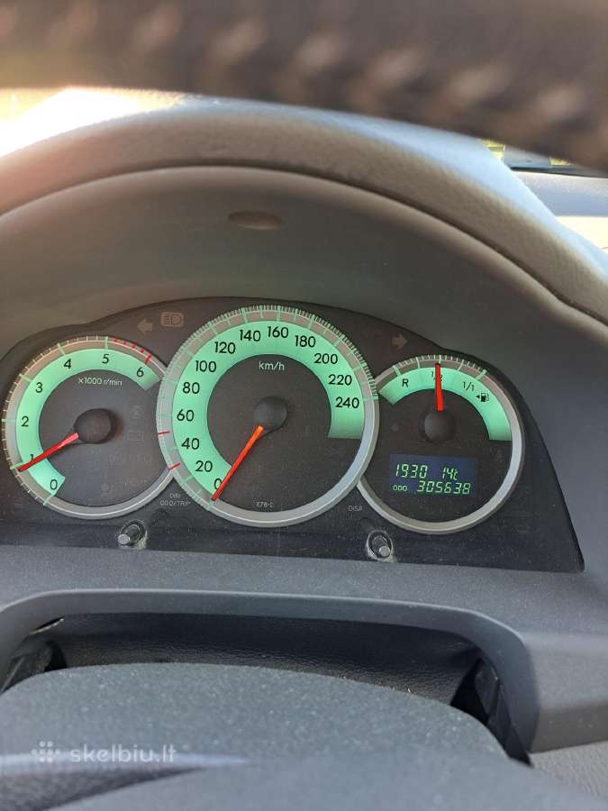 Parduodu Toyota Corolla Verso - nuotraukos Nr. 8