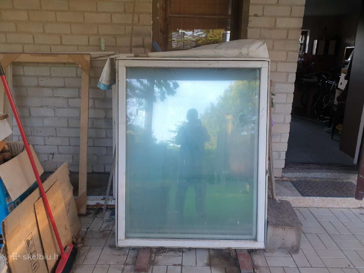 Naudoti stiklo paketai 100cm X 135cm