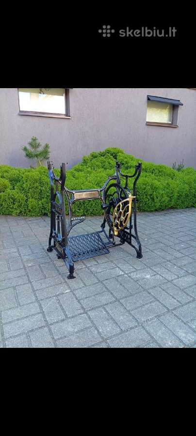 Senovinės atrestauruotos gražios siuvimo kojos - nuotraukos Nr. 7
