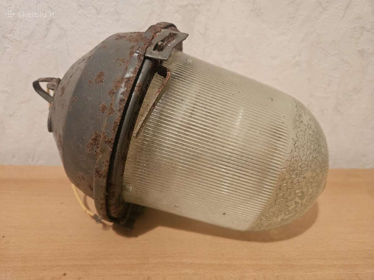 Lauko lempa tarybinių laikų - nuotraukos Nr. 2