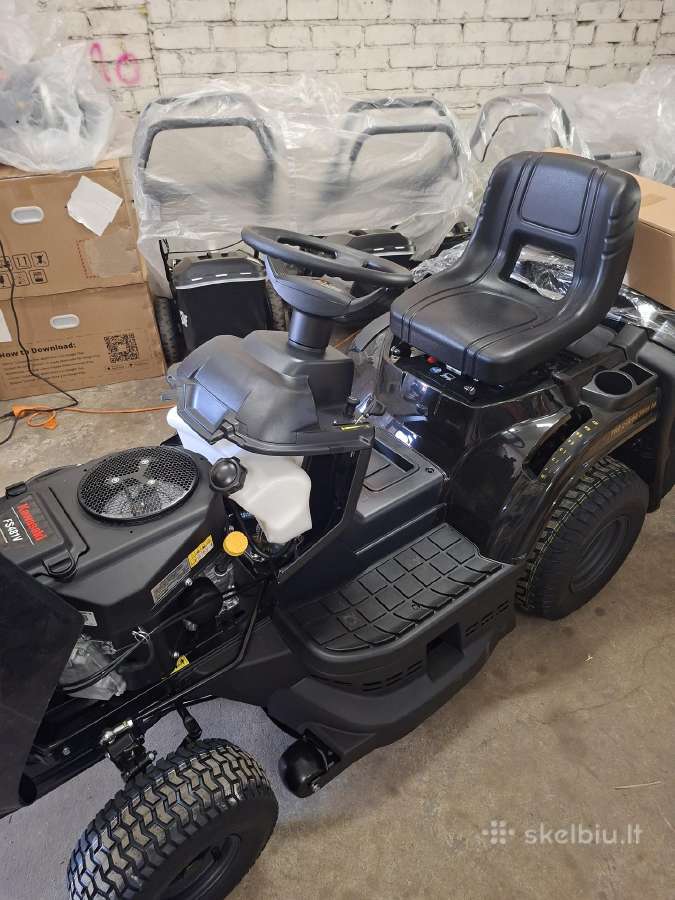 Traktoriukas Gardentech Pro 218/84 Twin Hk Kawasak