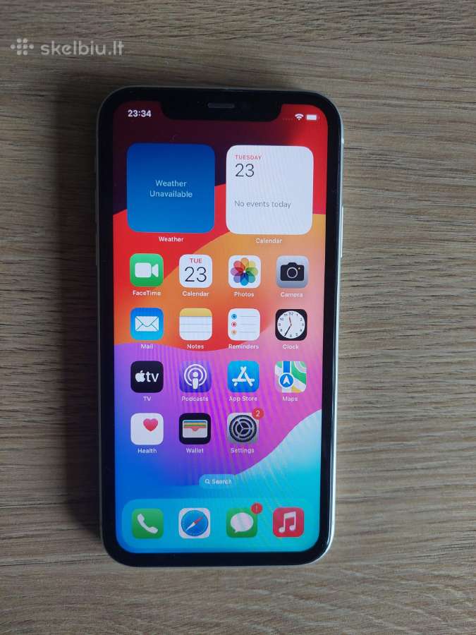iPhone 11