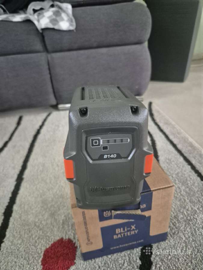 Husqvarna akumuliatorius baterija