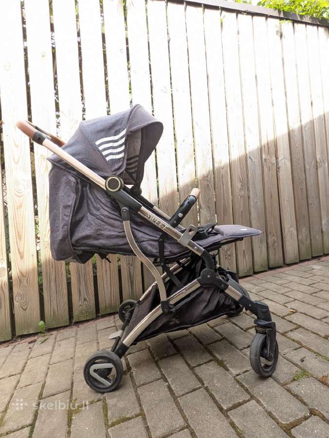 Lengviausias ir kompaktiškas kūdikių vežimėlis