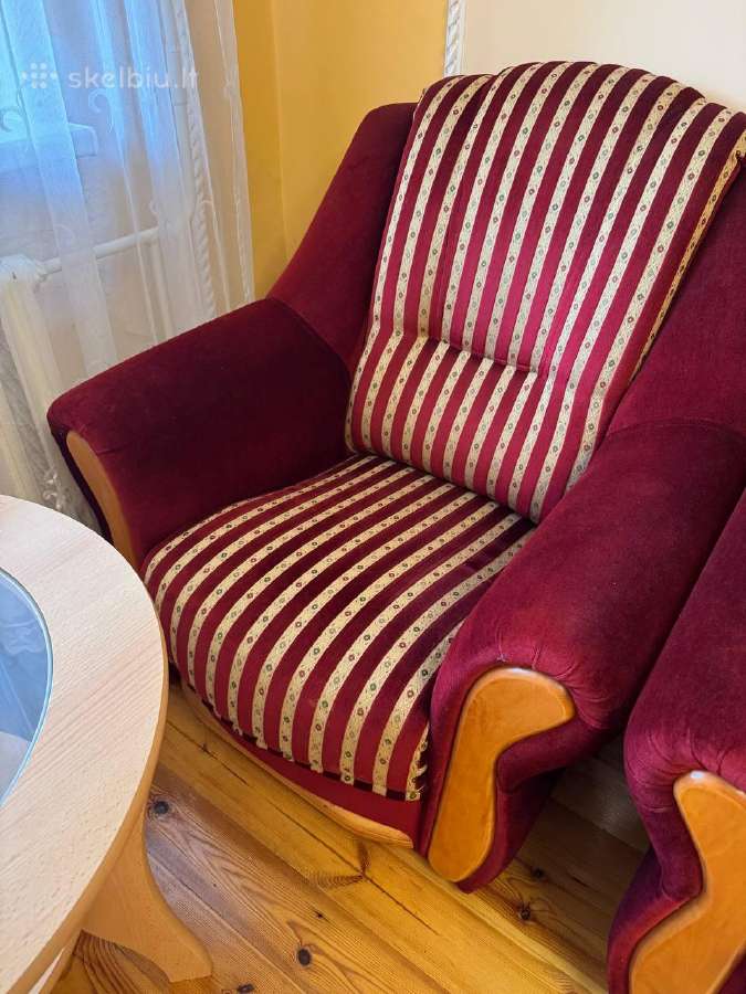 Nemokamai. Pilnas komplektas: sofa + - nuotraukos Nr. 3