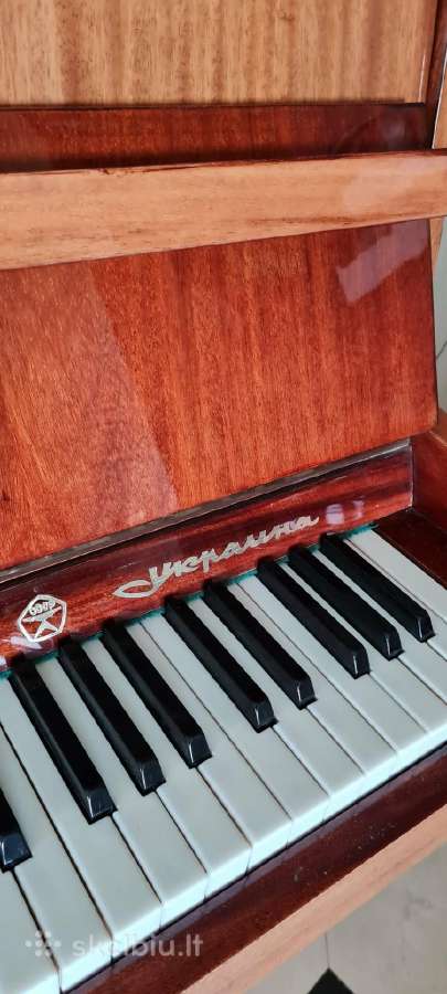 Parduodamas puikios būklės pianinas Ukraina - nuotraukos Nr. 5