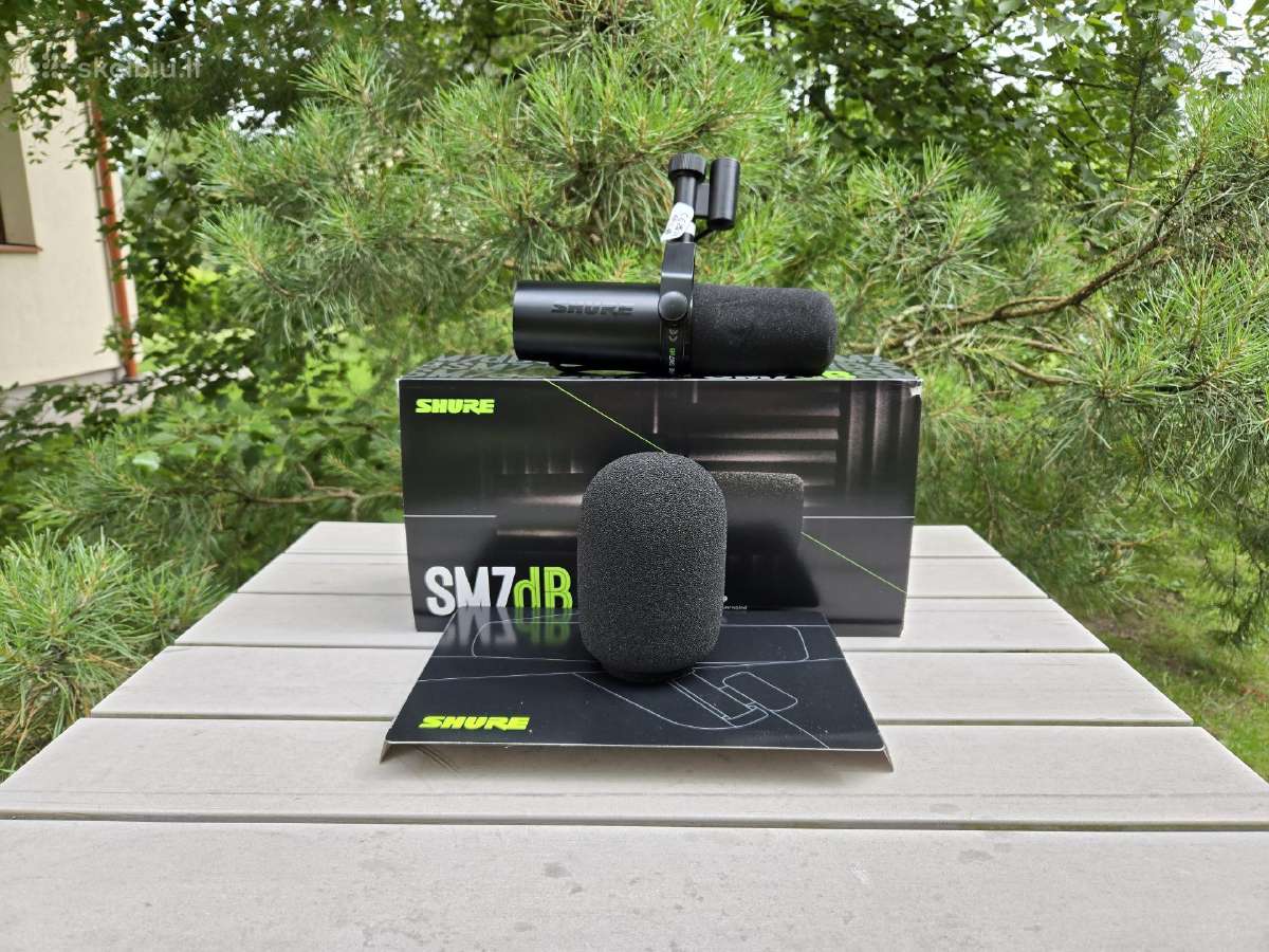 Shure Sm7db mikrofonas