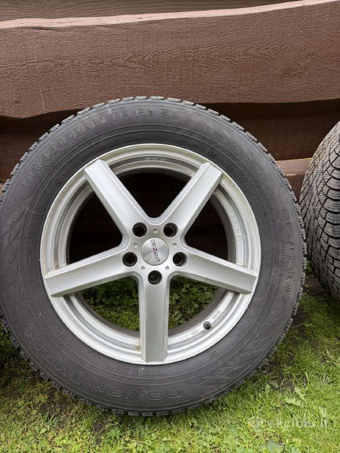 Ratlankiai Dezent R17 su Nokian žieminėm padangom - nuotraukos Nr. 3