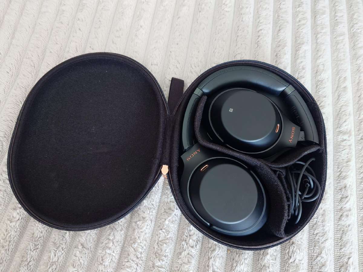 Sony wh10003xm. Kaip naujos.