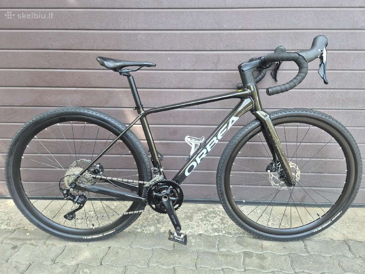 Orbea ir White graveliai S dydžio