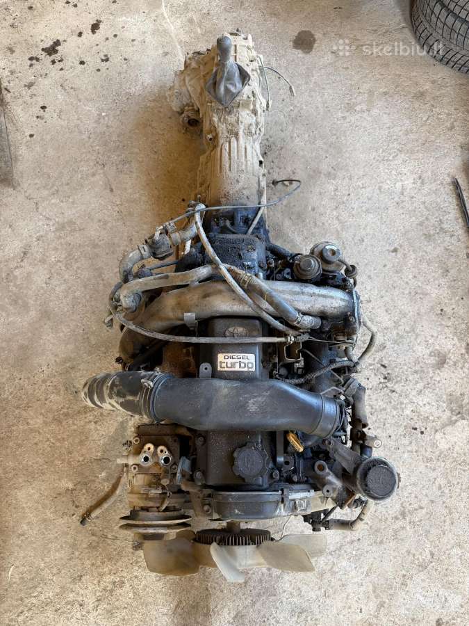Parduodu varikli Toyota Hilux 3.0 92kw