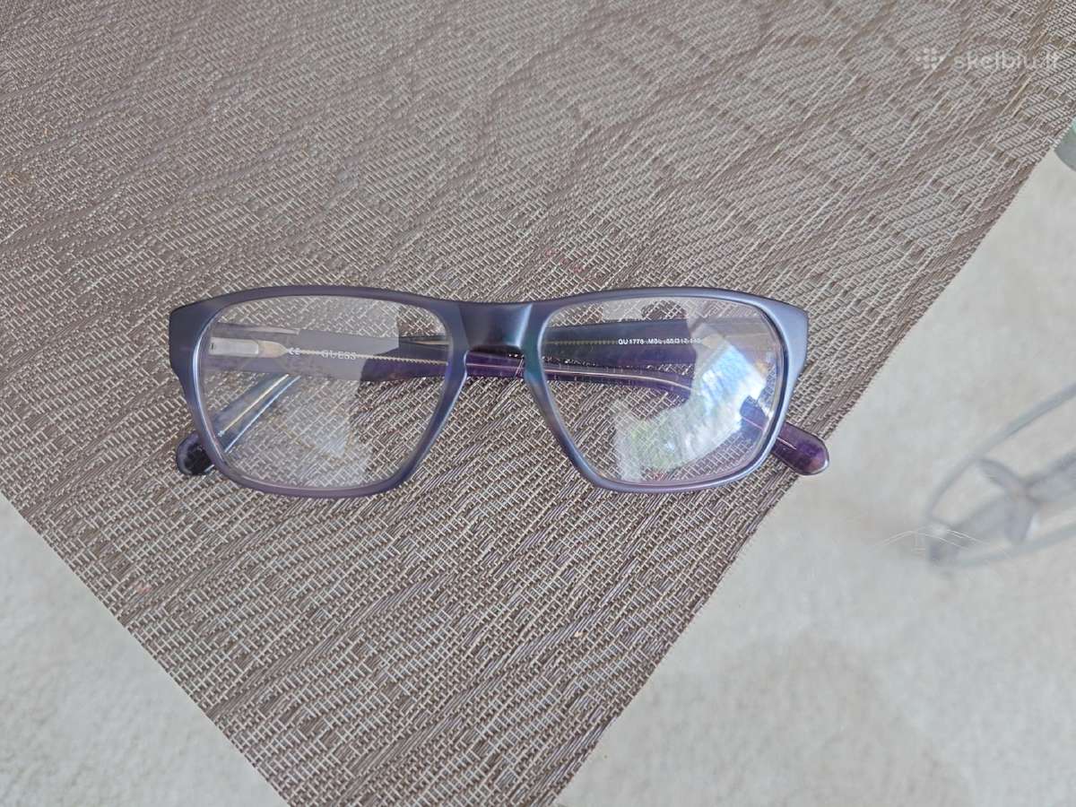 Nauji guess akinių rėmeliai. Unisex.
