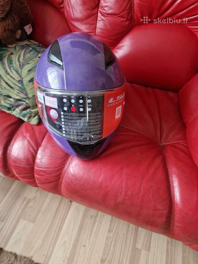 Moto šalmas