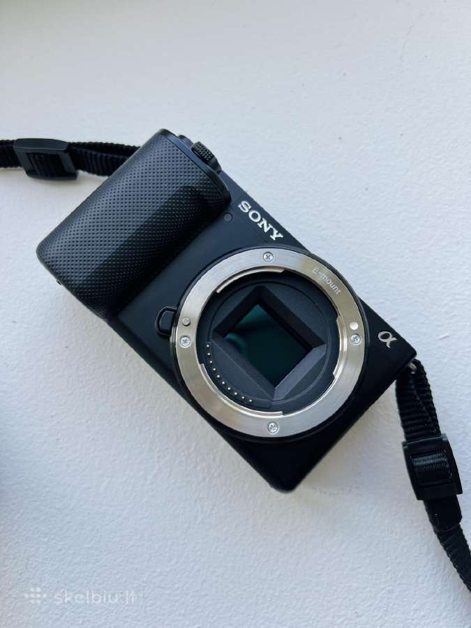 Sony Zv-e10 + Sony E35mm F 1.8 oss - nuotraukos Nr. 4