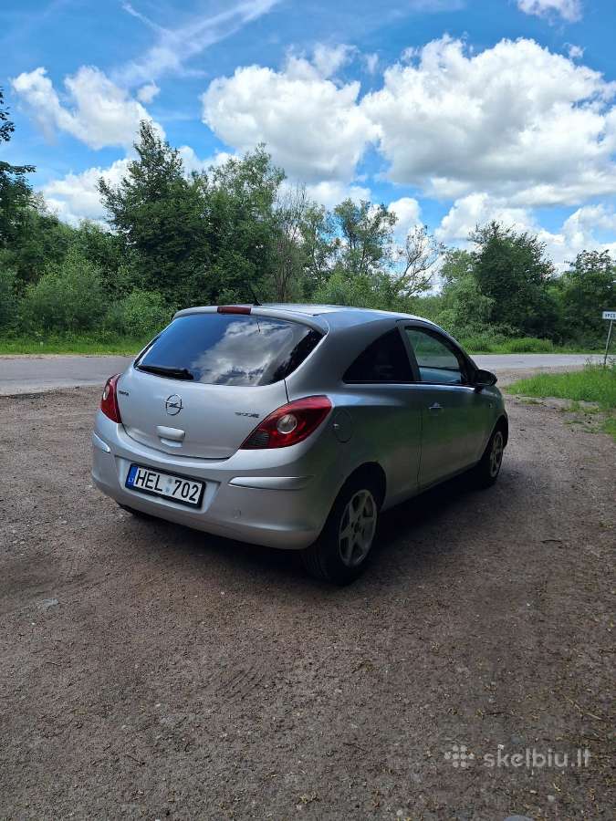Pardudamas automobilis - nuotraukos Nr. 6
