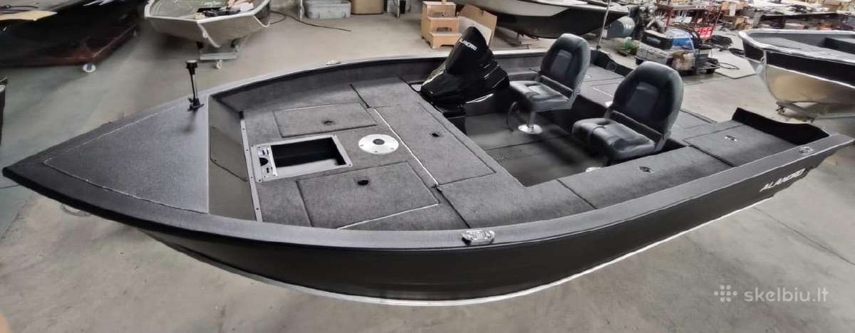 Žvejybinis aliuminis kateris Alanord Vx450