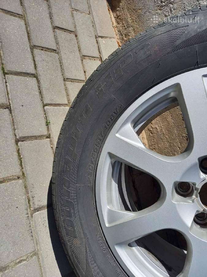 Audi Q5 Ratlankiai R17 su padangomis - nuotraukos Nr. 3