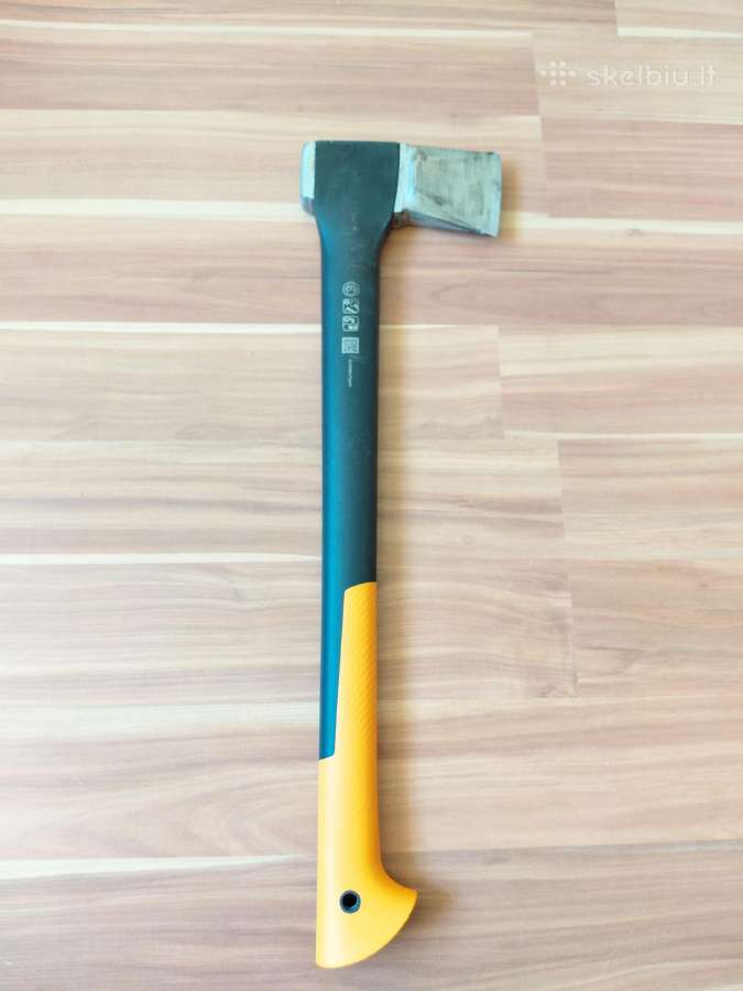 Kirvis Fiskars X17 - nuotraukos Nr. 4