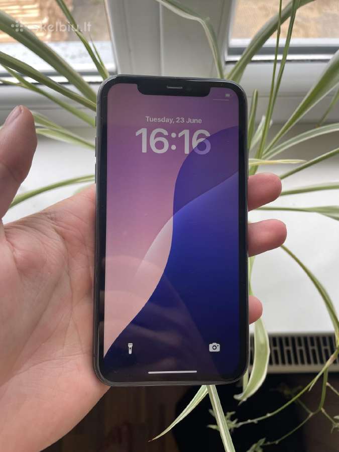iPhone 11 128gb 100% battery health