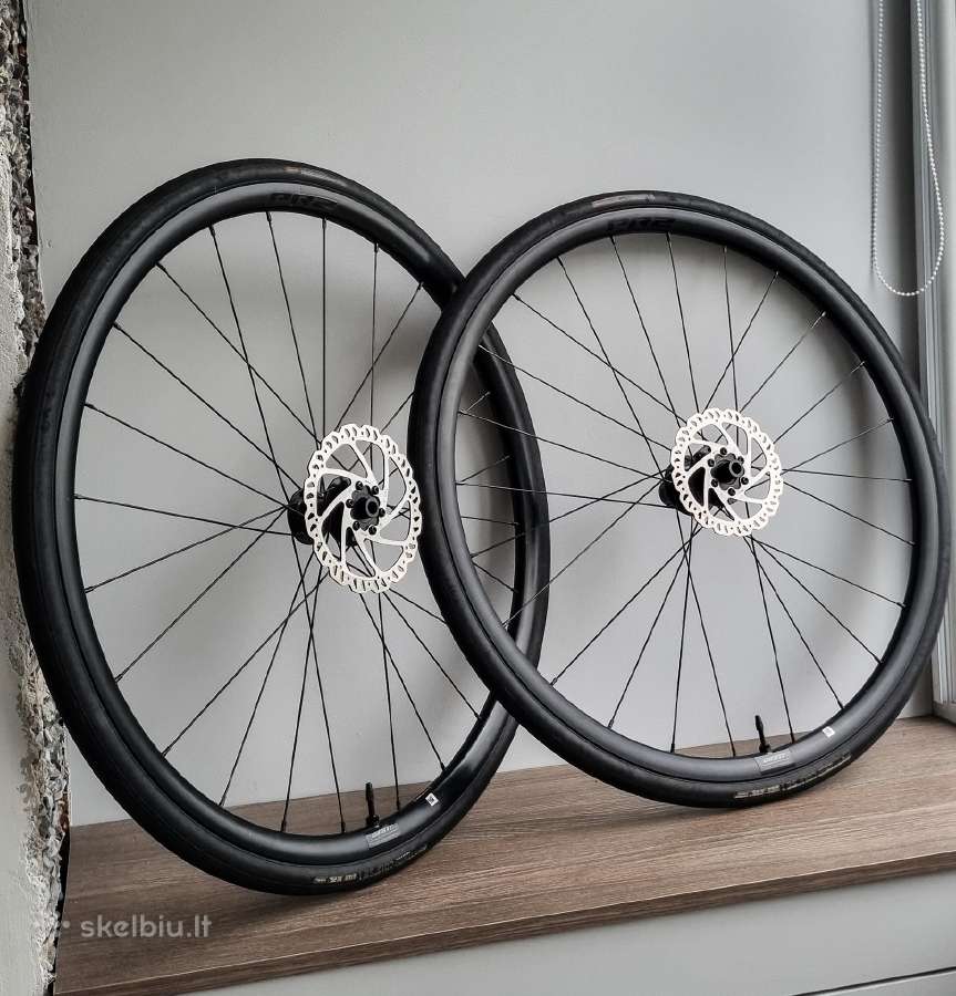 Giant Pr2 Ratų komplektas