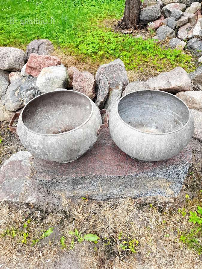 Senoviniai puodai /sagonas/