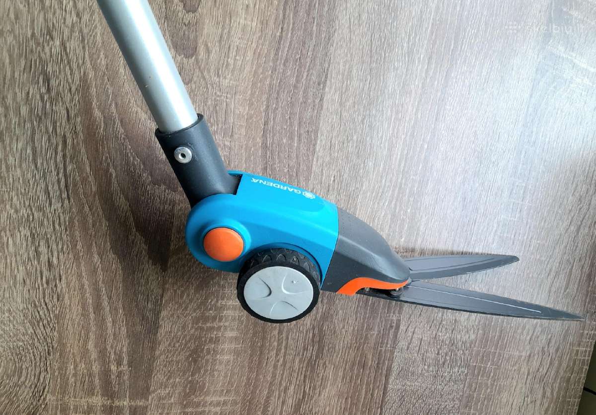 Gardena žolės žirklės ilga rankena
