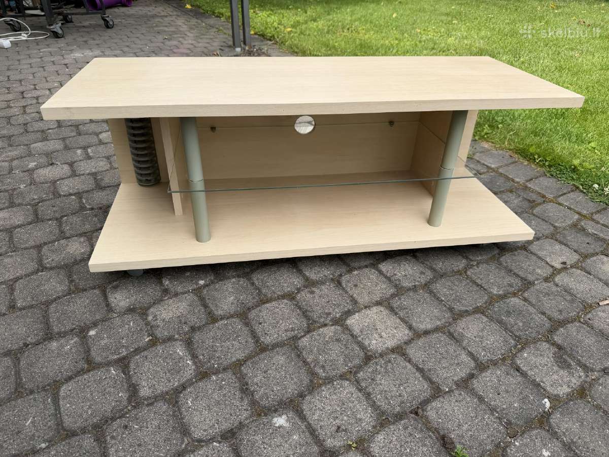 TV staliukas