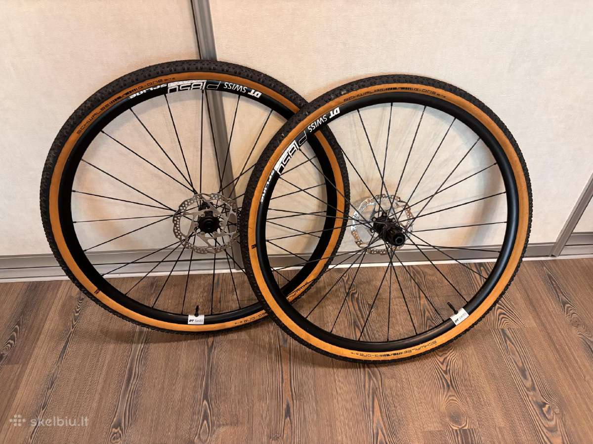 Gravel plento ratai