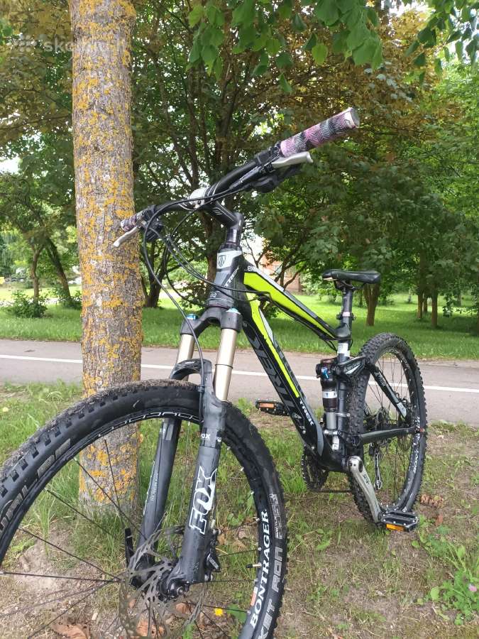 Trek fuel ex 8 pilnos amortizacijos dviratis