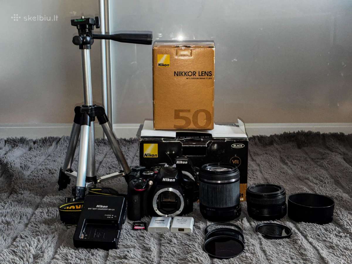 Nikon D3400 + Nikkor 50mm + Tamron 18-200