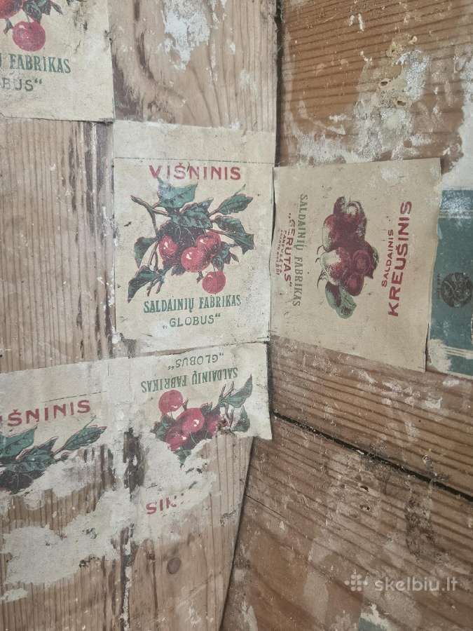 Kuparas/ skrynia su saldainių etikečių rinkiniu - nuotraukos Nr. 7