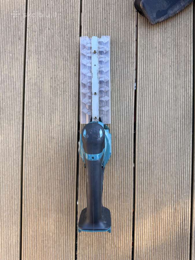 "Makita" žolės ir krūmų žirklės - nuotraukos Nr. 2