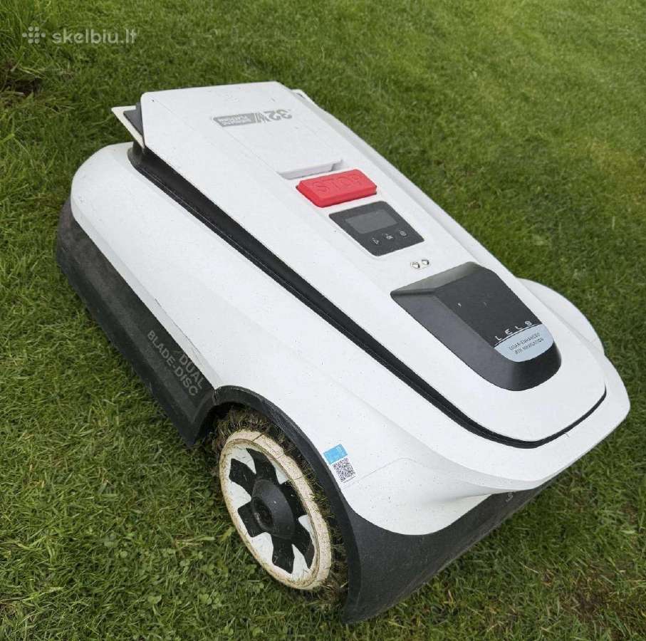 Evovacs žolės robotas