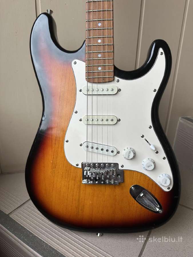Gitara elektrine - nuotraukos Nr. 3