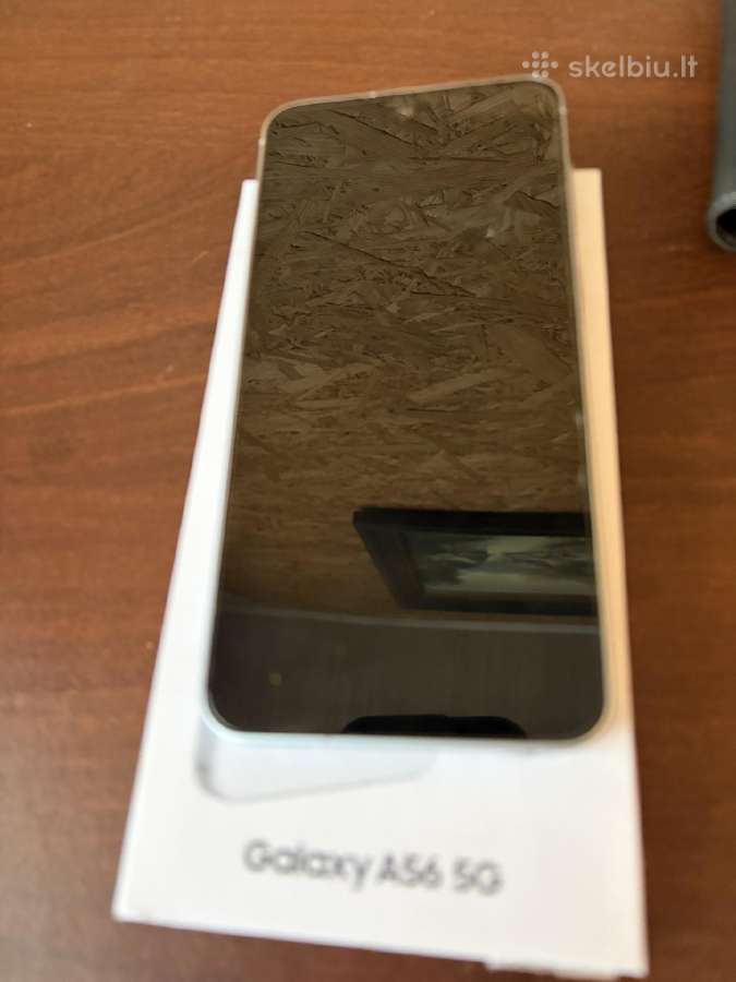 Samsung e56 Telefonas