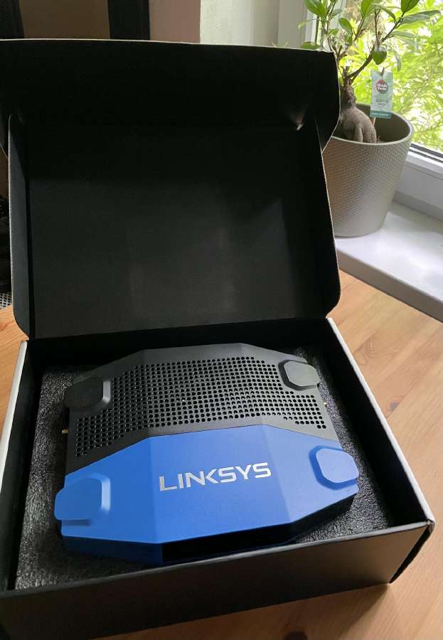 Linksys Wrt 3200 Acm router maršrutizatorius - nuotraukos Nr. 7