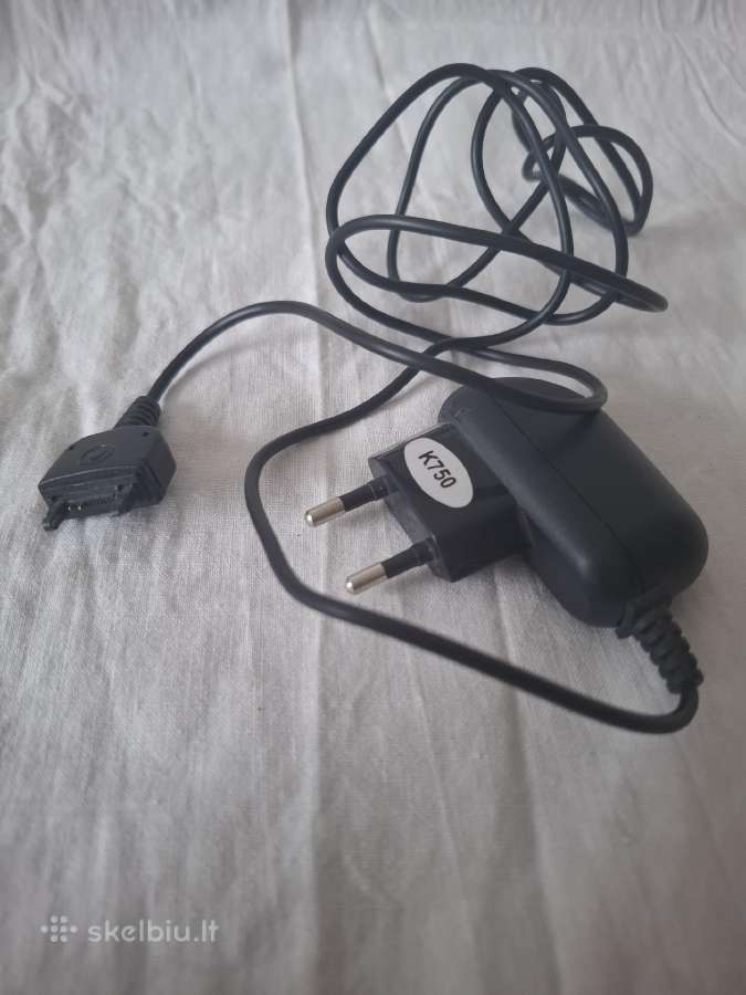 Sony Ericsson K 750 įkroviklis