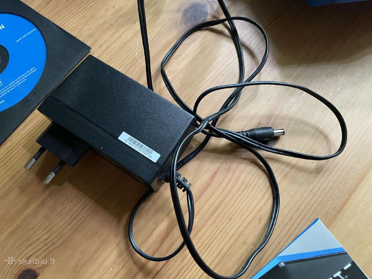 Linksys Wrt 3200 Acm router maršrutizatorius - nuotraukos Nr. 14