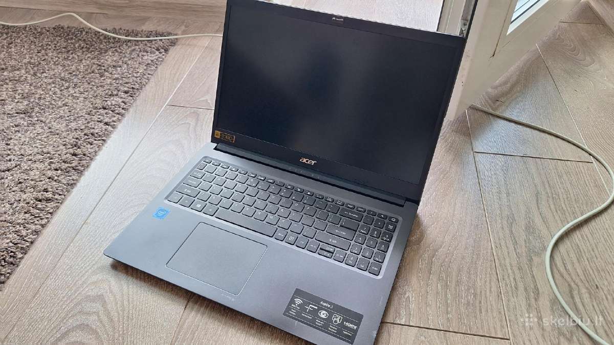 Acer aspire 3