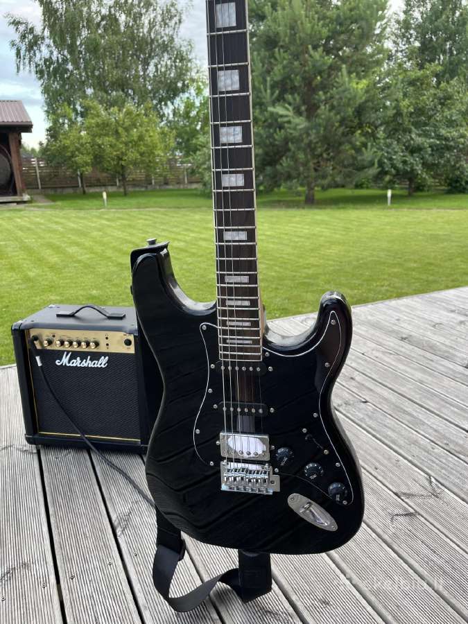 Elektrinė gitara stagg su marshall garso kubu - nuotraukos Nr. 2