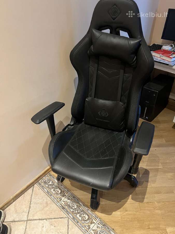 Deltaco gaming chair