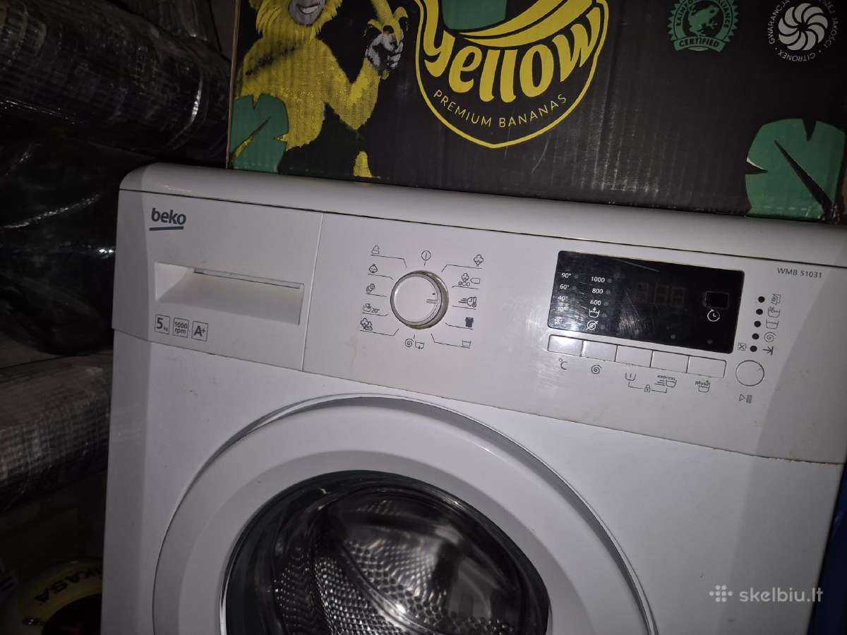 Siaura skalbimo mašina Beko