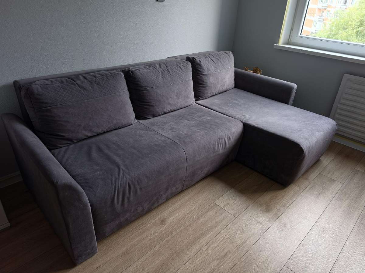 Kampinė sofa