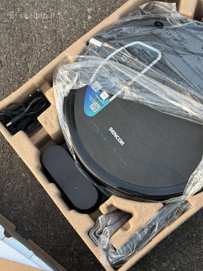 Robotas siurblys su plovimo funkcija – naujas