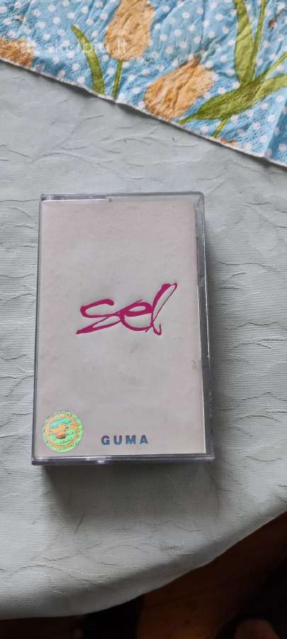 Parduodu sena kasete Sel