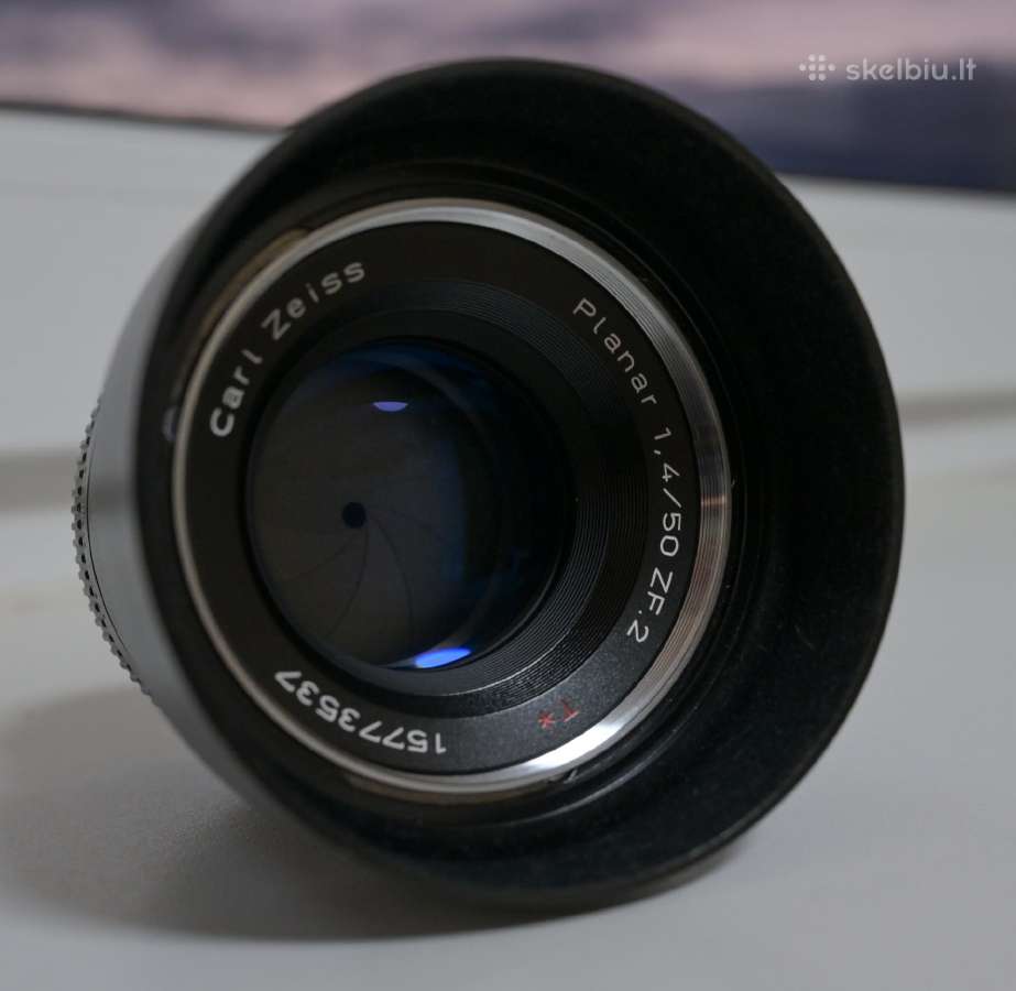 Carl Zeiss Planar T 50mm F1.4 Zf.2 Nikon F